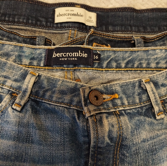 2 pairs jean shorts - Picture 4 of 4